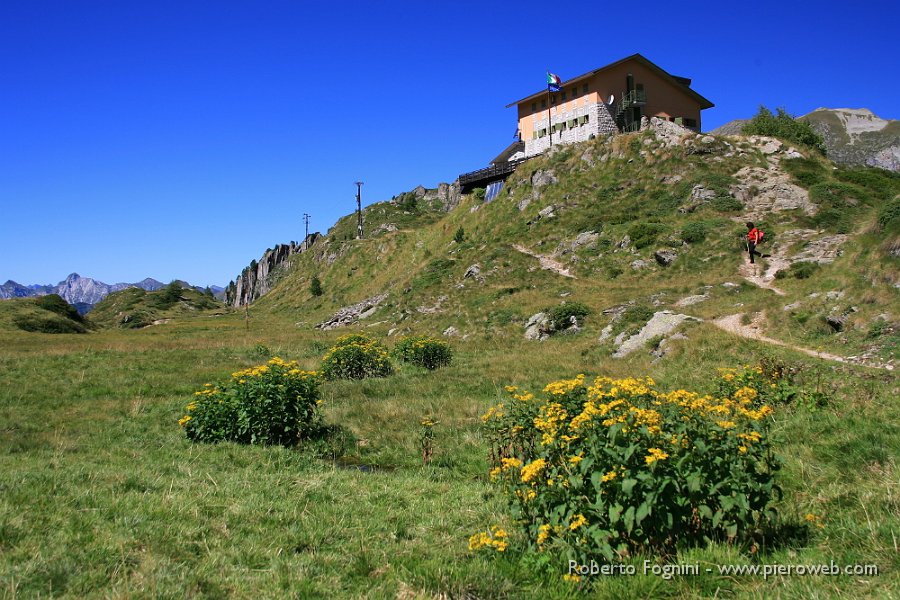 21 Rifugio Calvi.JPG